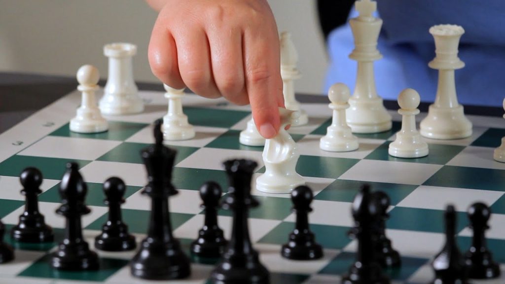 Online chess game